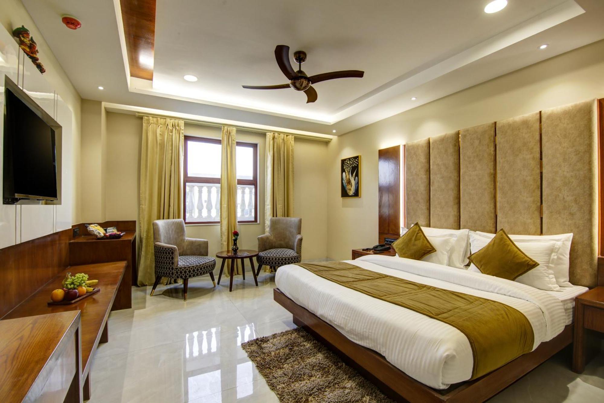 Hotel The Leena Interntional-traveller's Choice Winner 2025 4*